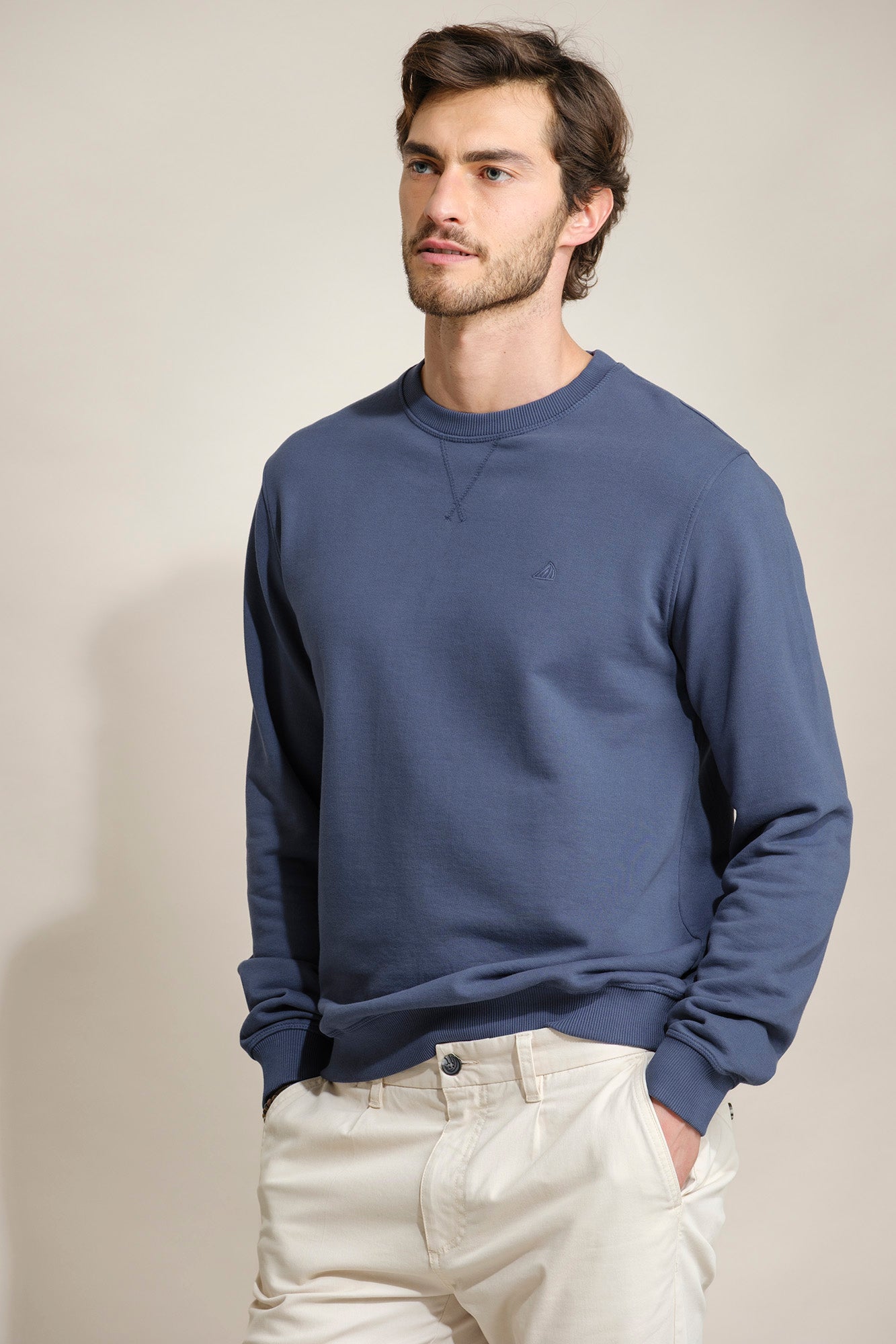 SUDADERA BÁSICA CUELLO REDONDO