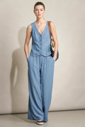 TOP COM BOTÕES EM CHAMBRAY
