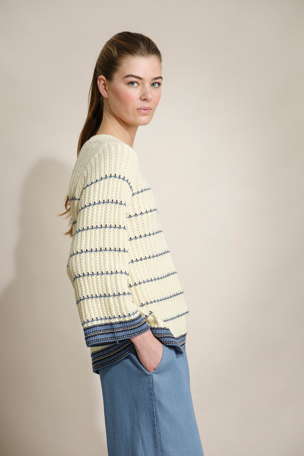 CAMISOLA MALHA DECOTE REDONDO