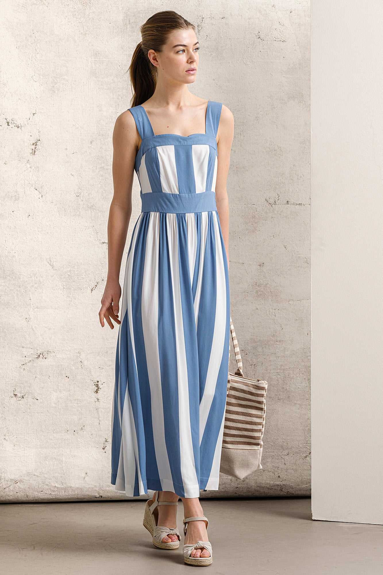 VESTIDO RISCAS LARGAS EVASÉ