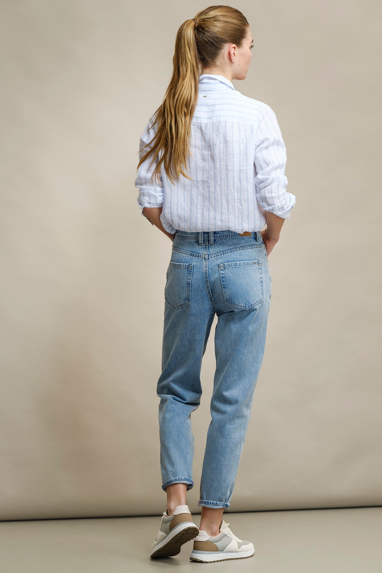 Pantalones vaqueros Mom Fit