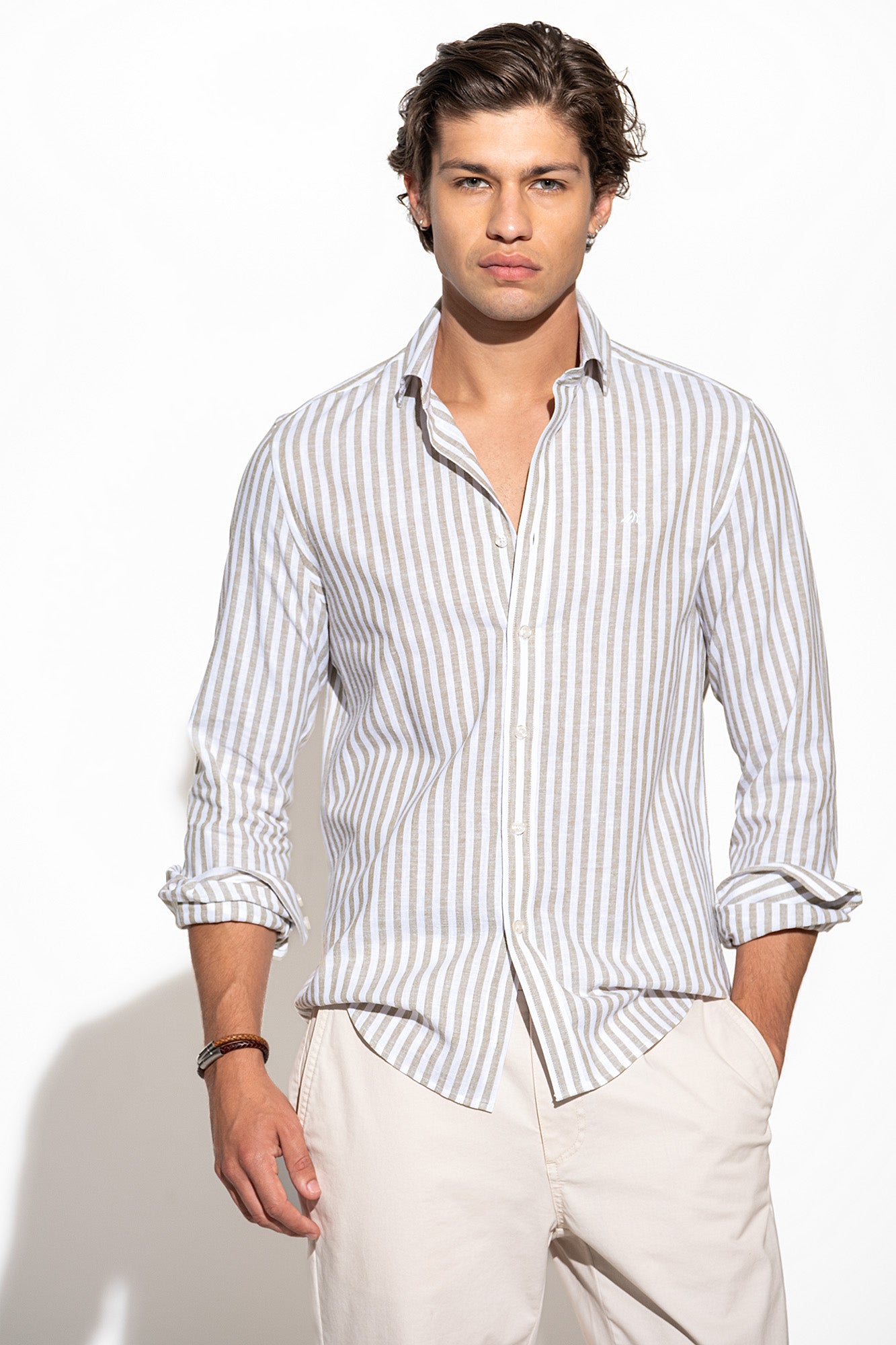 CAMISA ÀS RISCAS ALGODÃO E LINHO