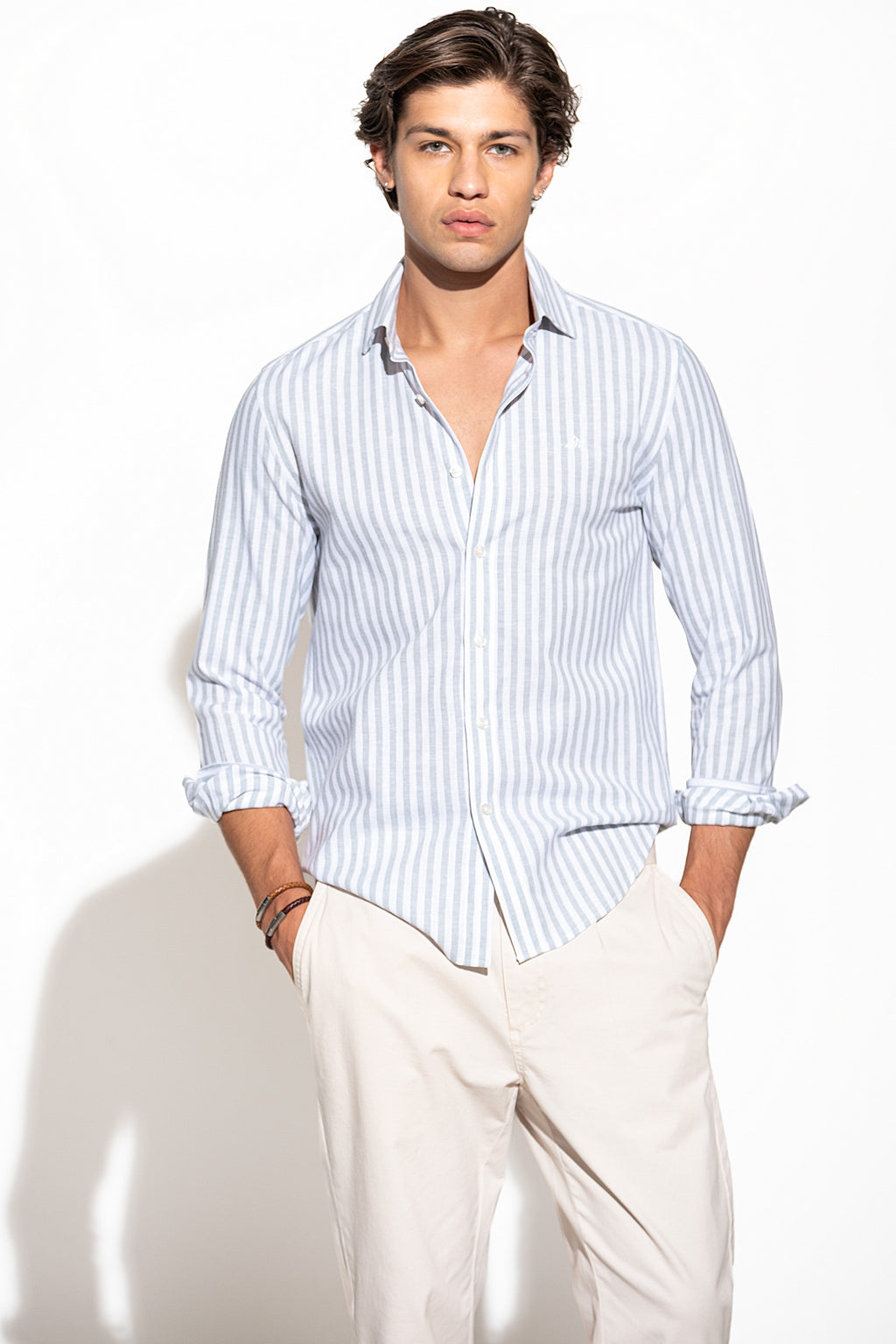 CAMISA ÀS RISCAS ALGODÃO E LINHO