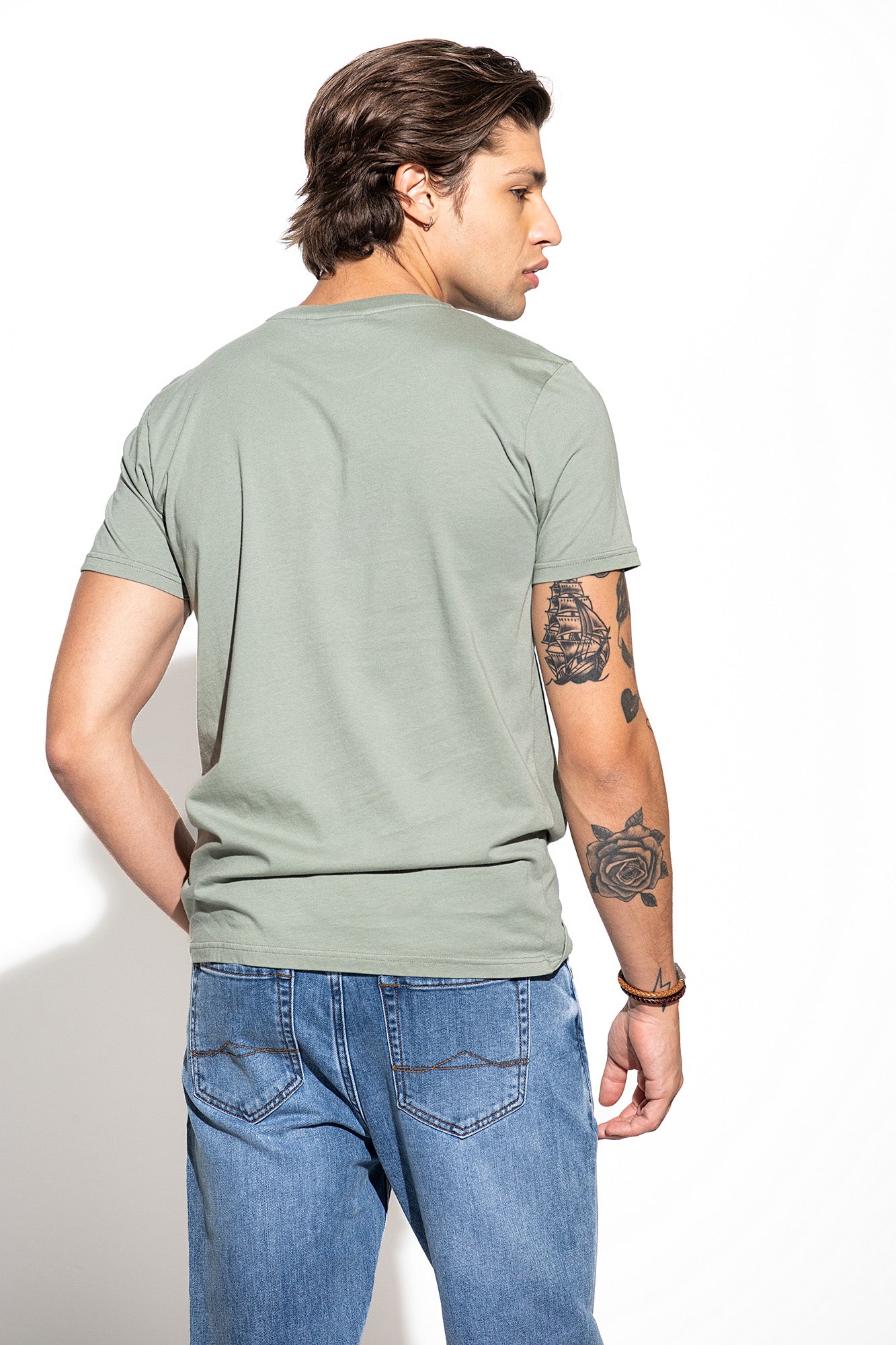 CAMISETA QUEBRAMAR LOGO