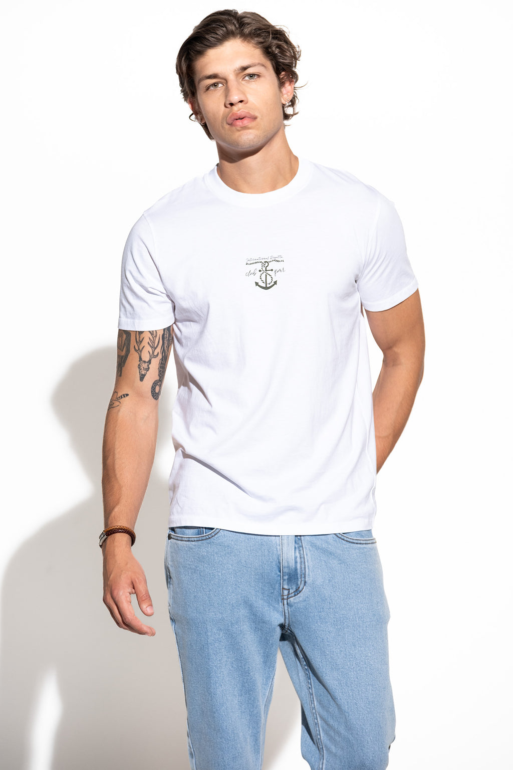 T-SHIRT COM PRINT ÂNCORA