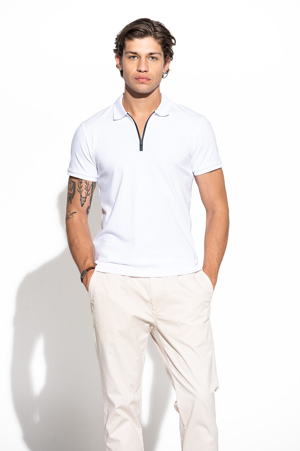 POLO MICRO PIQUET COM FECHO