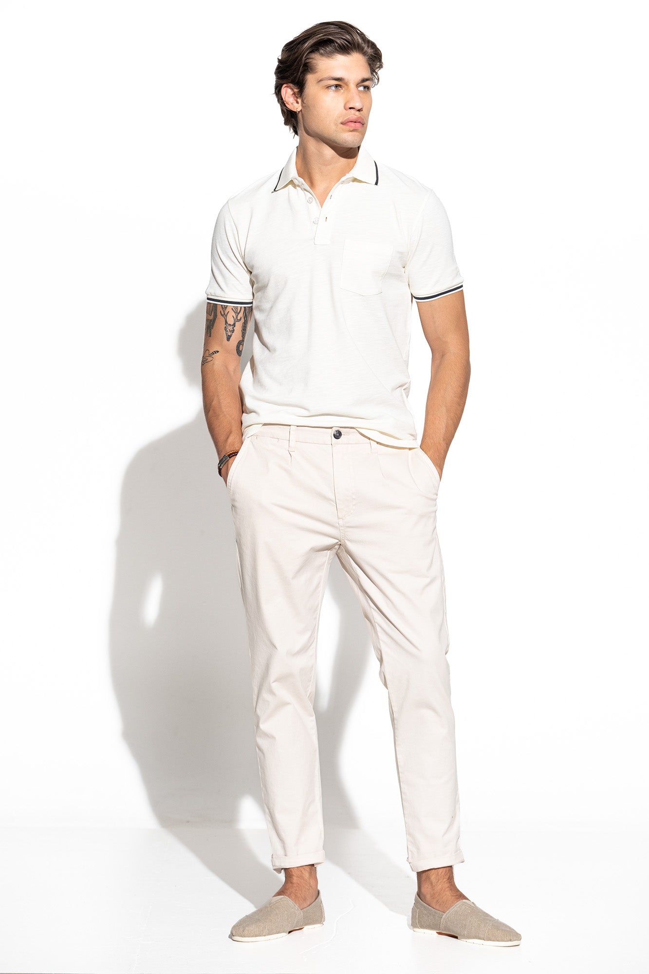 POLO HOMEM PIQUET COM BOLSO