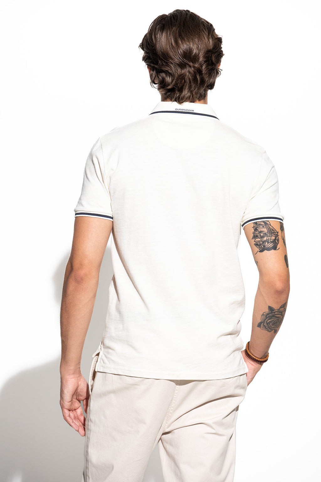 POLO HOMEM PIQUET COM BOLSO