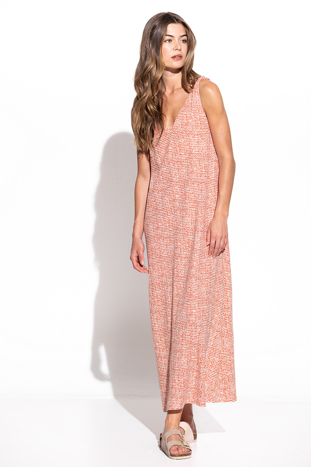 VESTIDO ESTAMPADO COM ALÇAS TORCIDAS