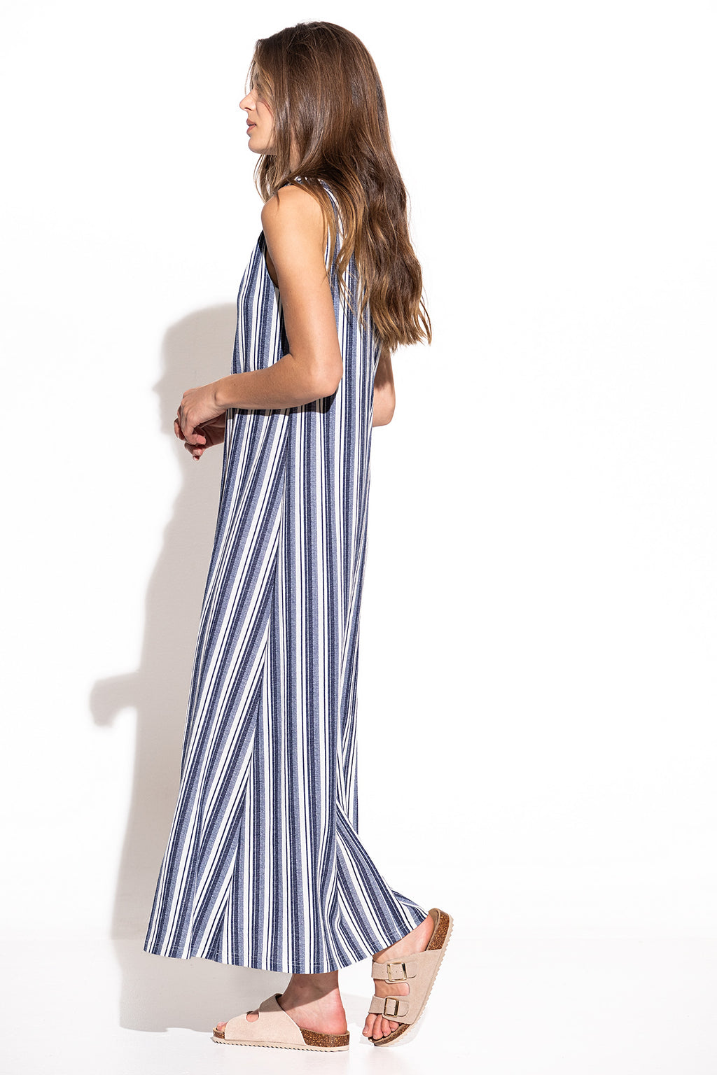 VESTIDO ÀS RISCAS COM ALÇAS TORCIDAS