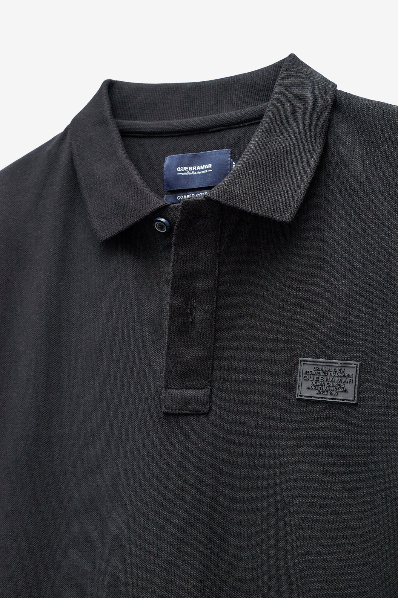POLO PIQUET COM BADGE