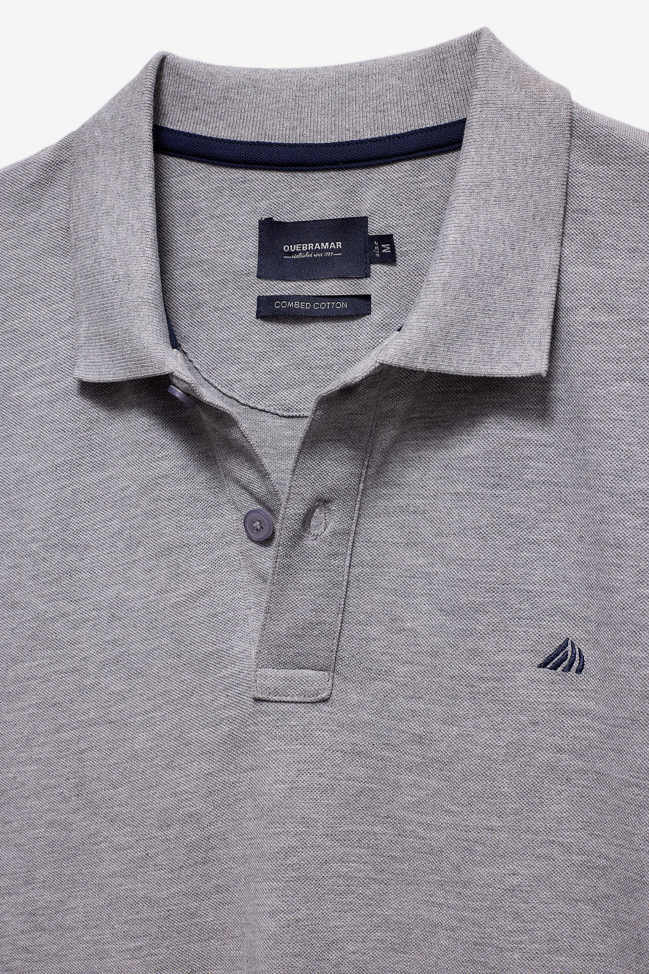 POLO PIQUET COM LOGO A CONTRASTE