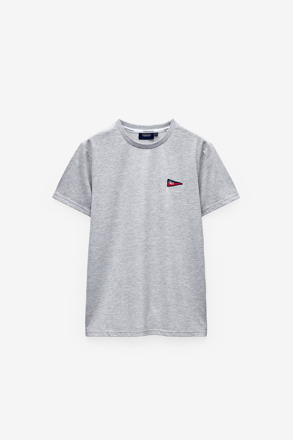 T-SHIRT COM BADGE