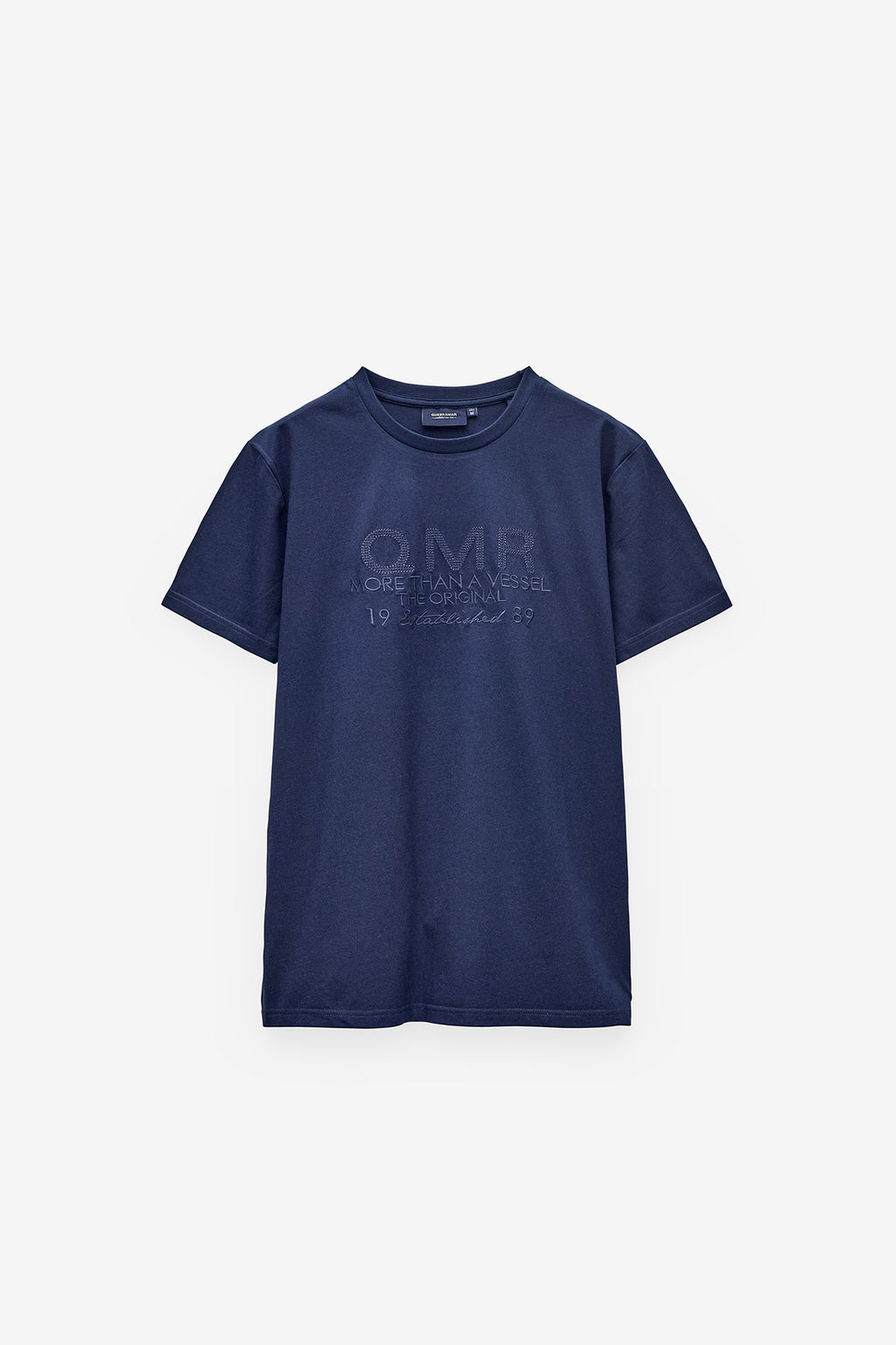 T-SHIRT COM BORDADO