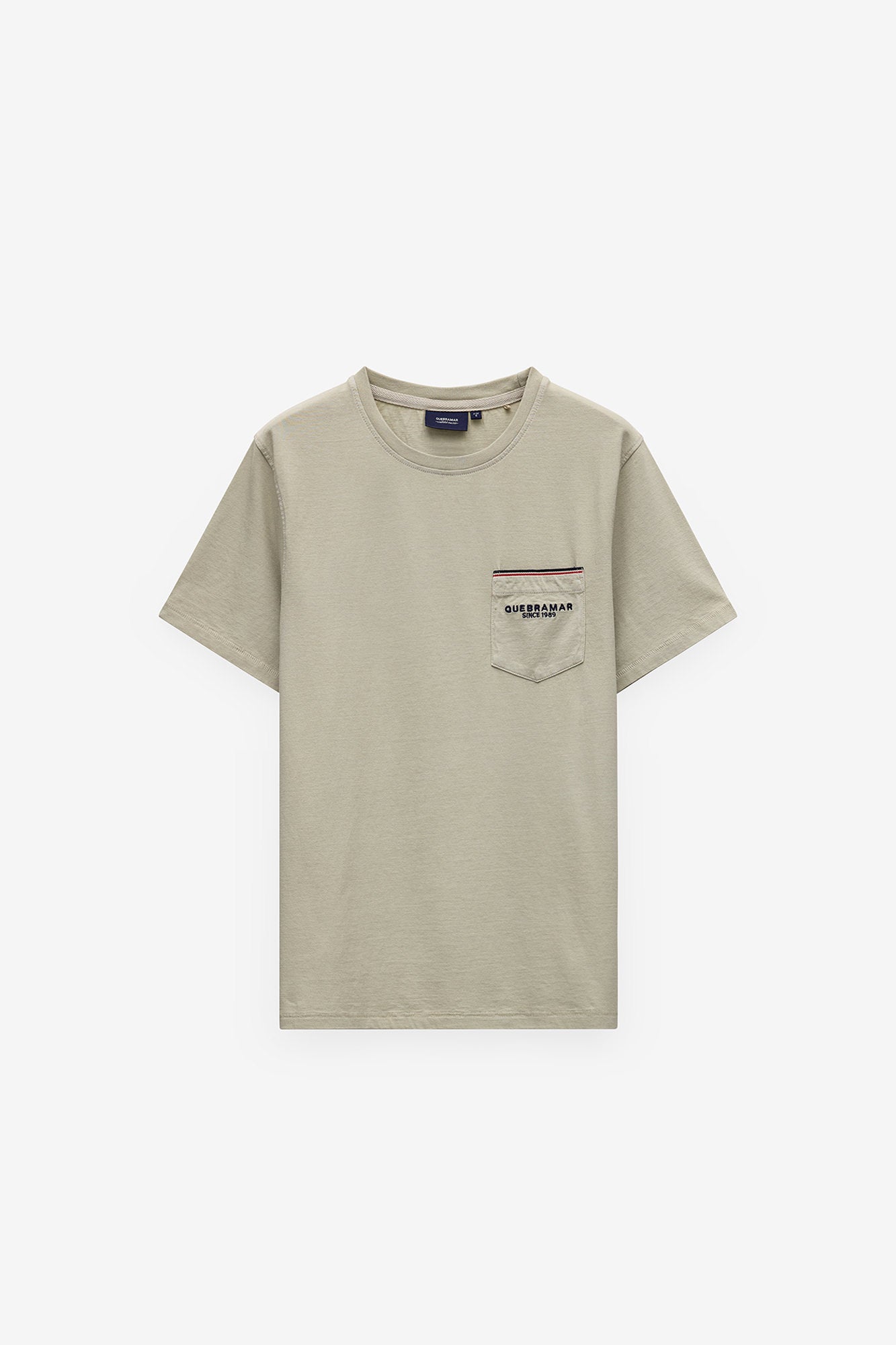 T SHIRT COM BOLSO E PIPING