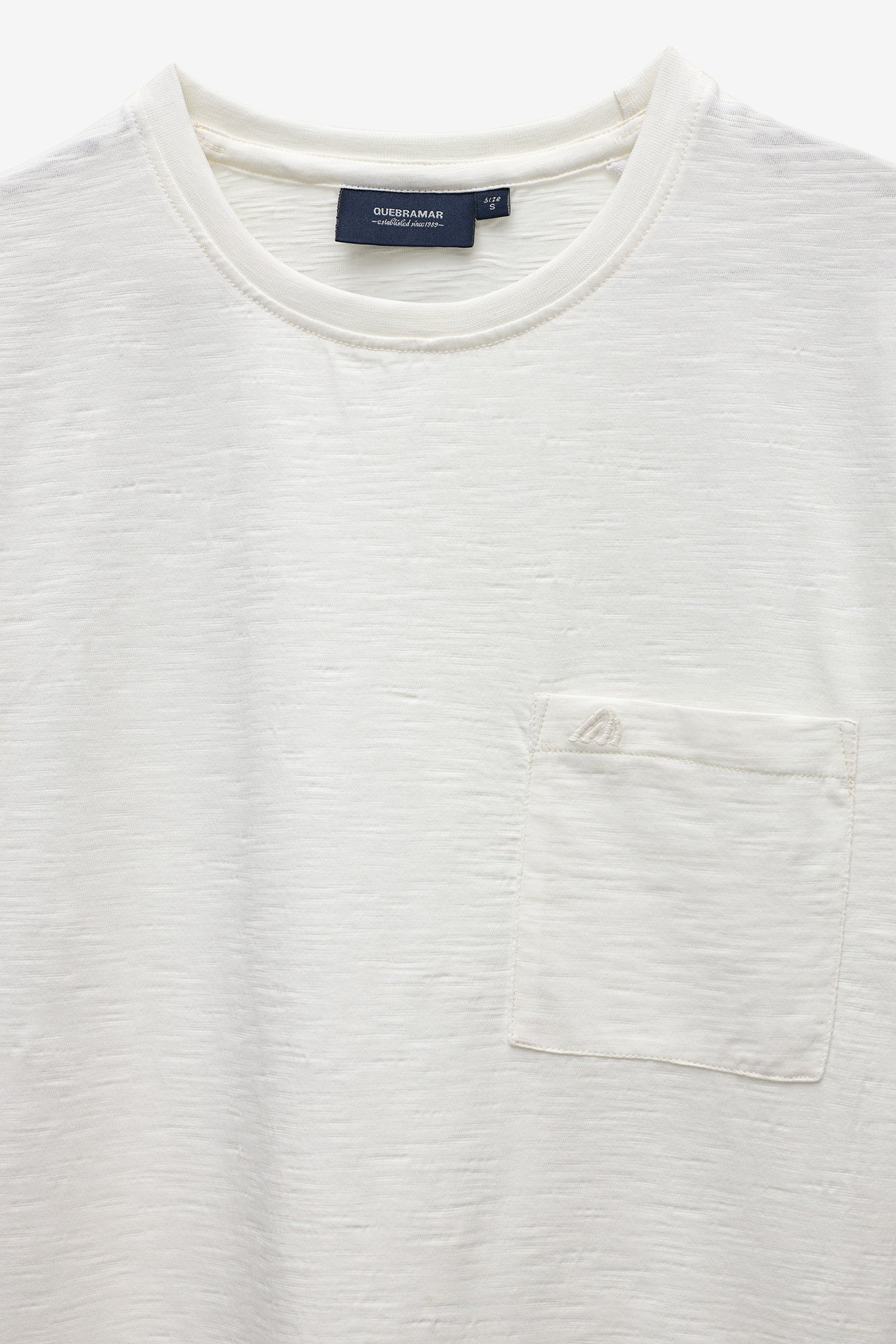CAMISETA SLUB CON BOLSILLO