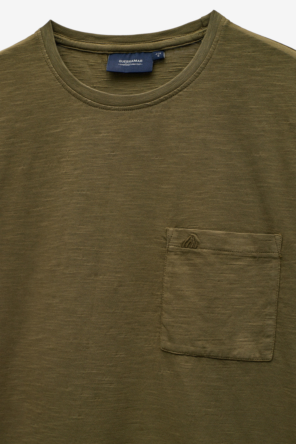 T SHIRT EM SLUB COM BOLSO