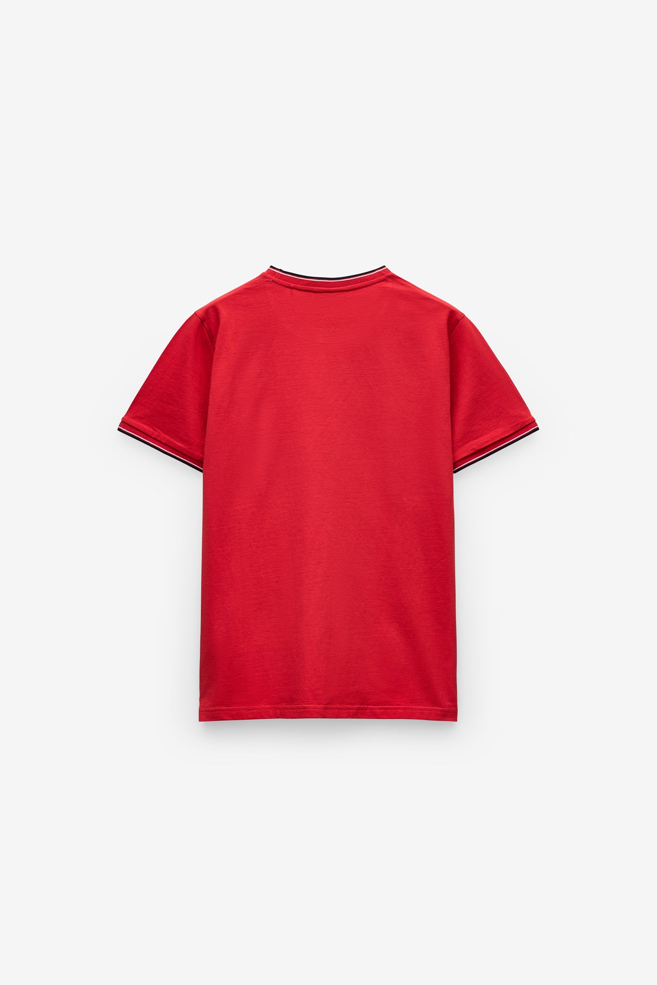 T-SHIRT COM BADGE E RISCAS NO RIB