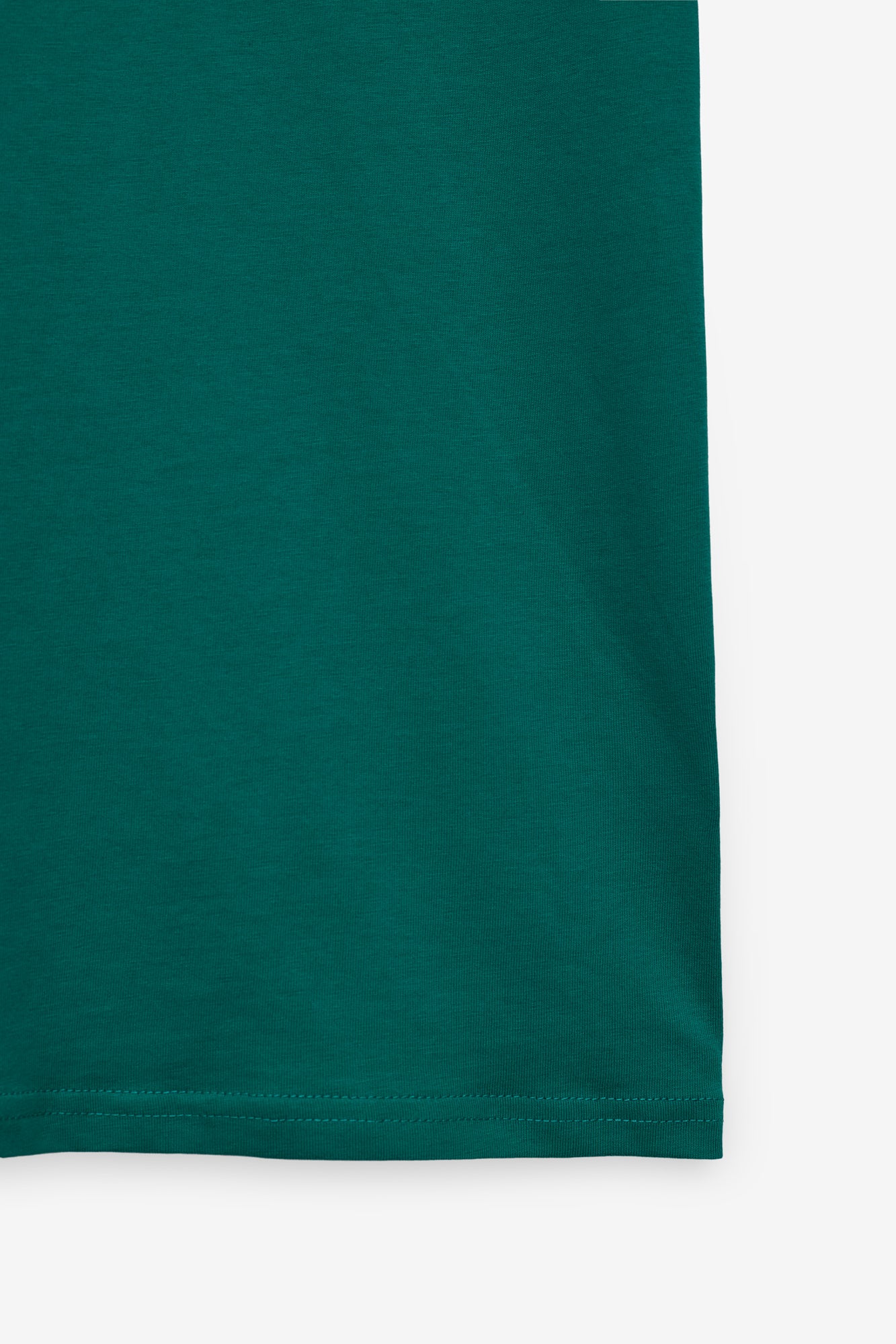 T-SHIRT COM PRINT TEXTO EM CONTRASTE