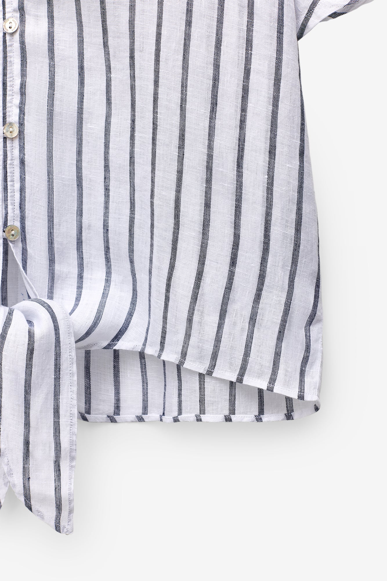 CAMISA 100% LINHO COM LAÇO