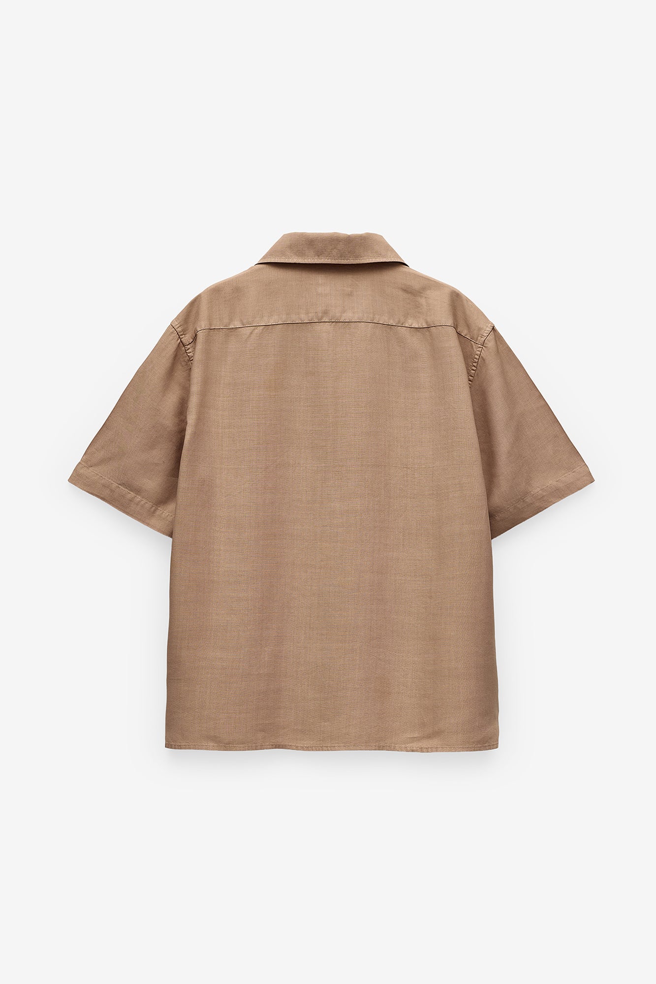 CAMISA DE MANGA CURTA EM TENCEL™