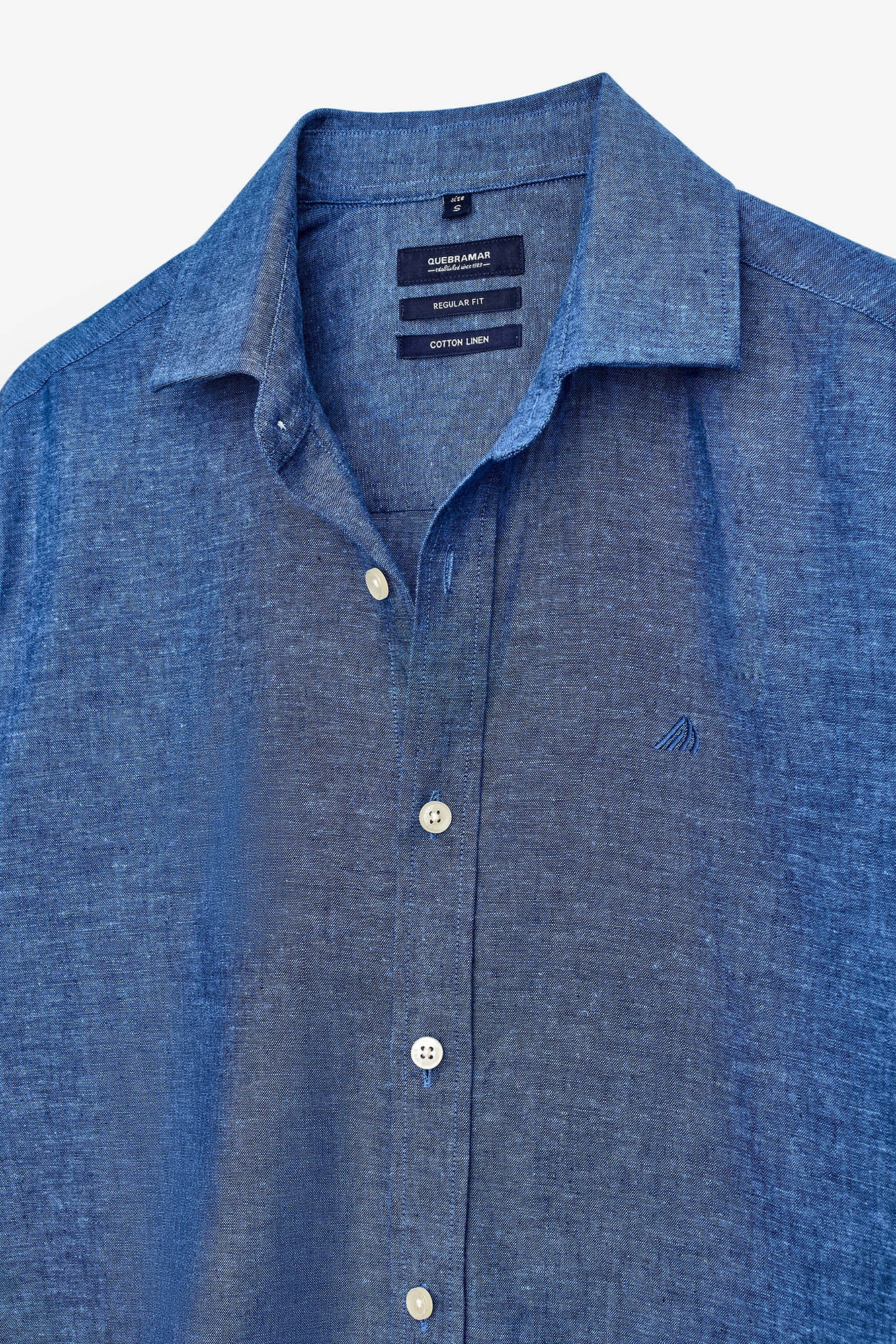 CAMISA BÁSICA EM ALGODÃO E LINHO