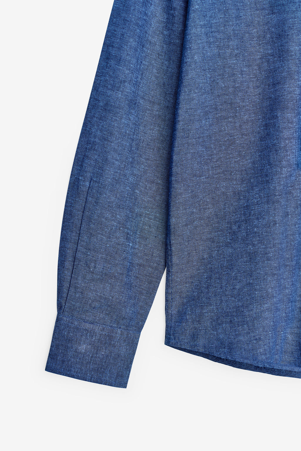 CAMISA BÁSICA EM ALGODÃO E LINHO