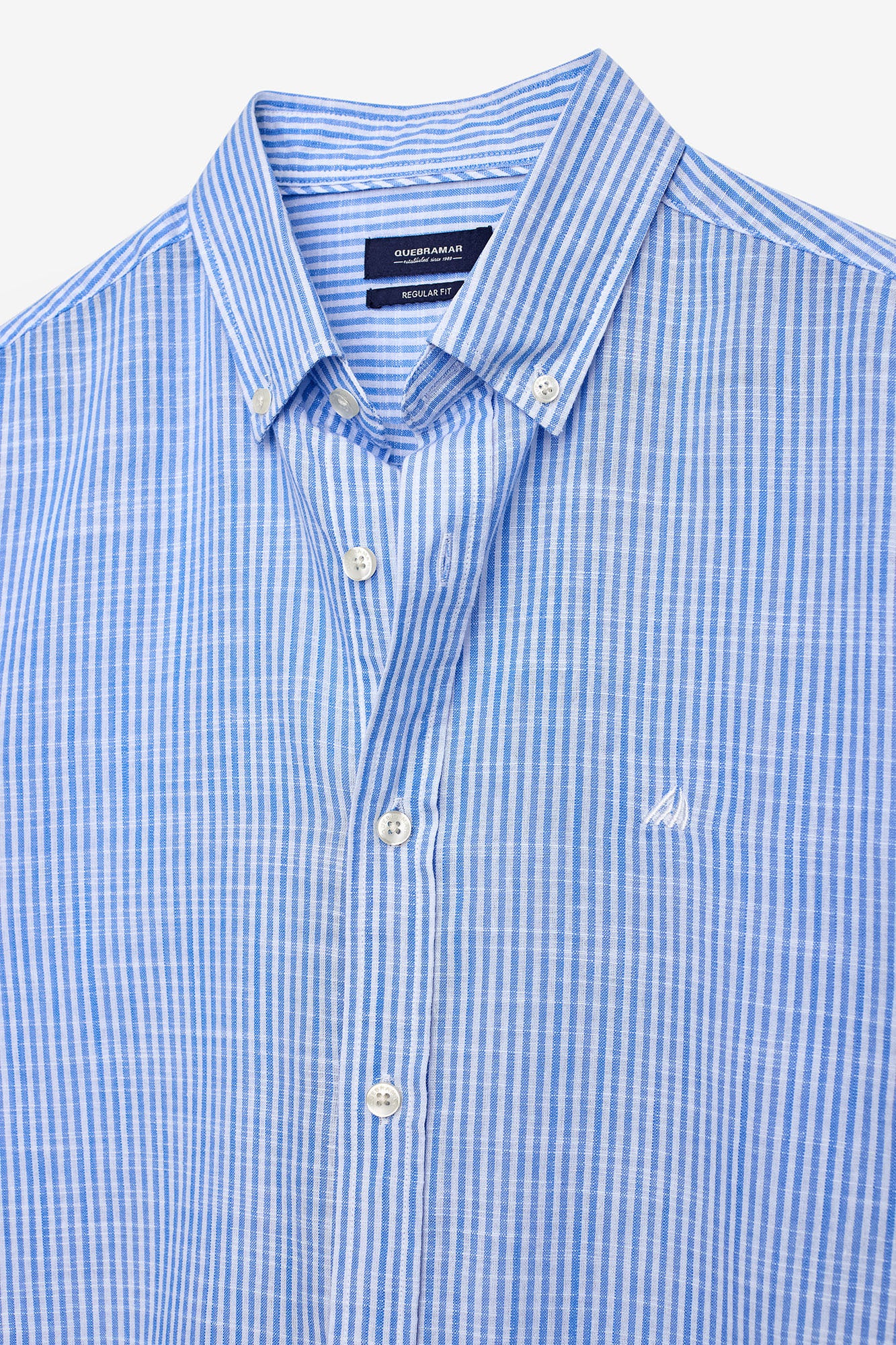 CAMISA COM EFEITO SLUB EM ALGODÃO