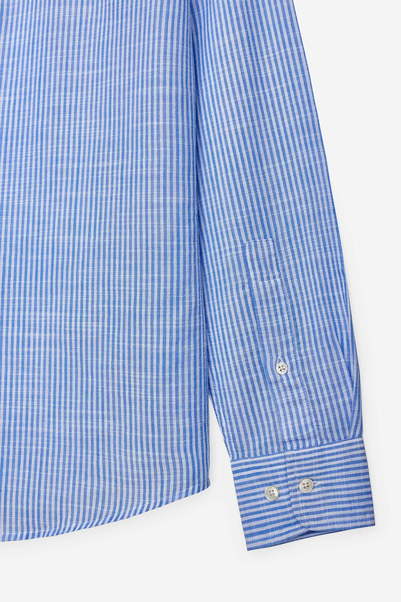 CAMISA COM EFEITO SLUB EM ALGODÃO