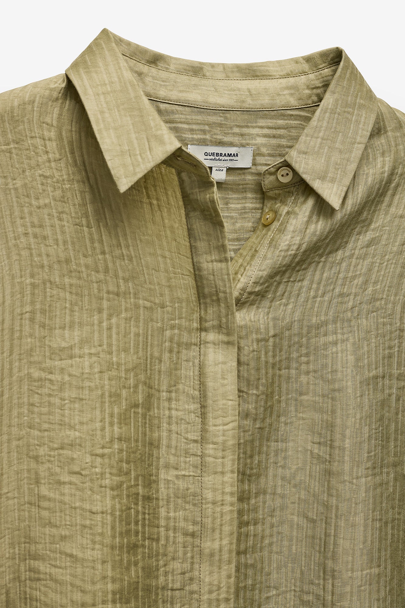 CAMISA FLUÍDA TEXTURADA