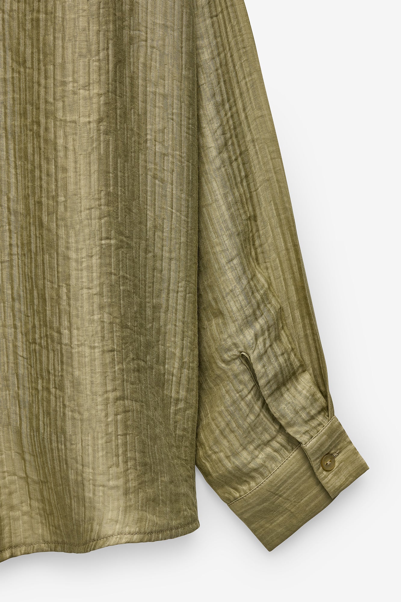 CAMISA FLUÍDA TEXTURADA