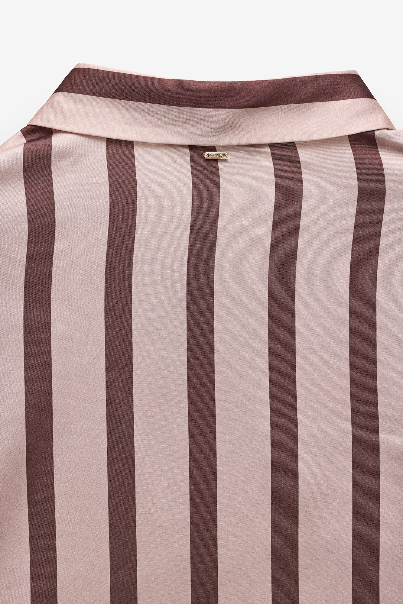 CAMISA FLUIDA COM RISCAS LARGAS