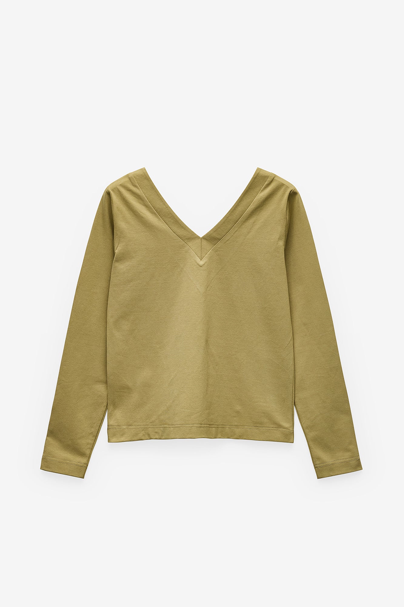 LONGSLEEVE COM DECOTE EM V