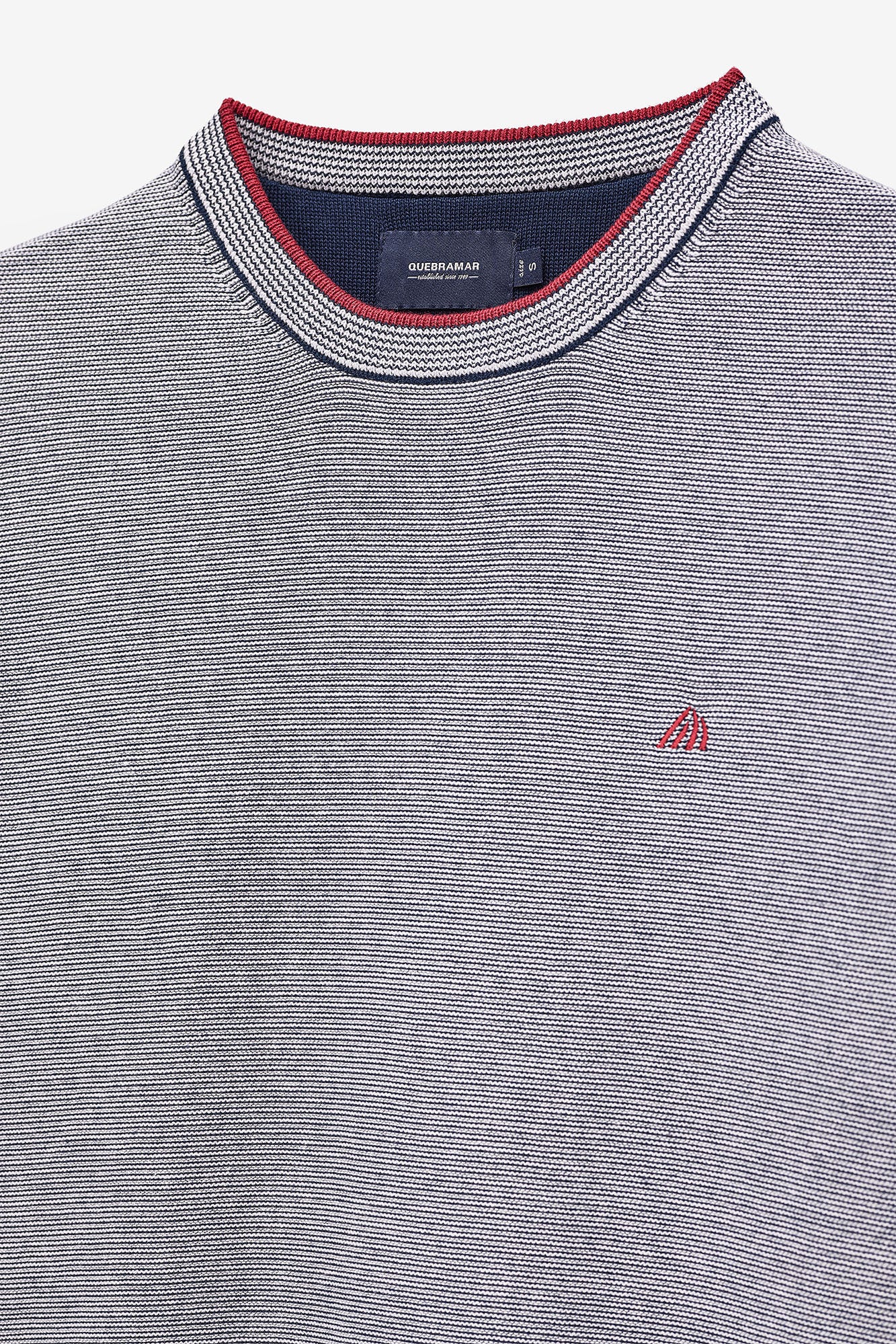 CAMISOLA DE MALHA COM RISCAS