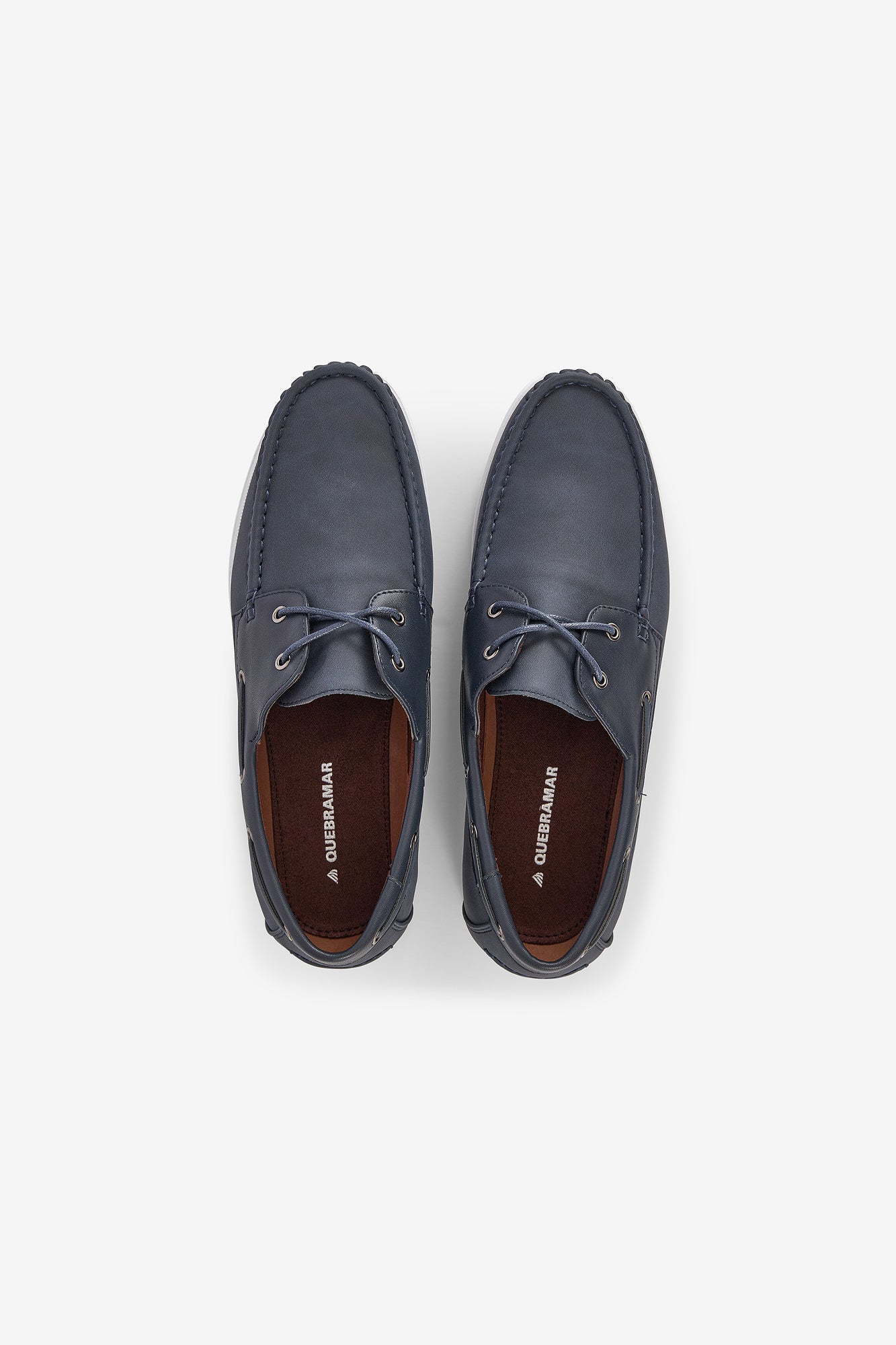 SAPATOS DE VELA COM SOLA EM CONTRASTE