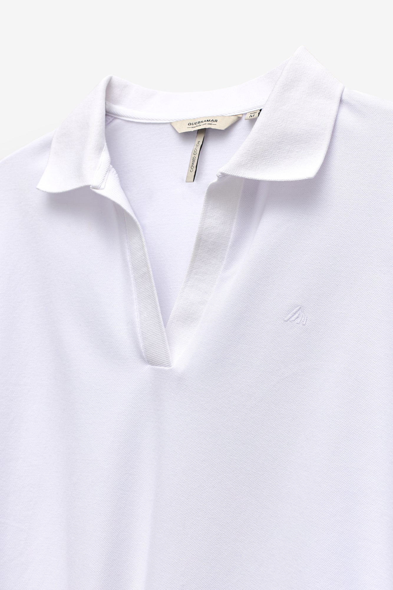 POLO EM PIQUÉ COM CORDÃO AJUSTÁVEL