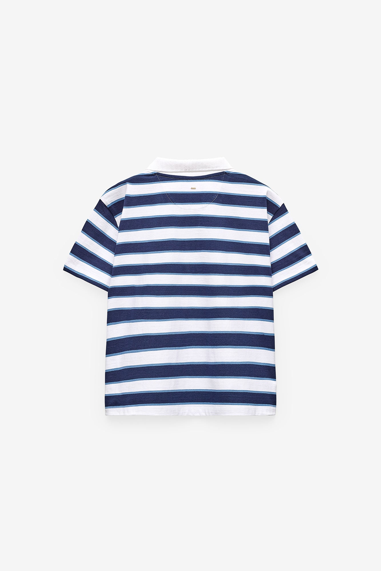 POLO COM RISCAS E FECHO