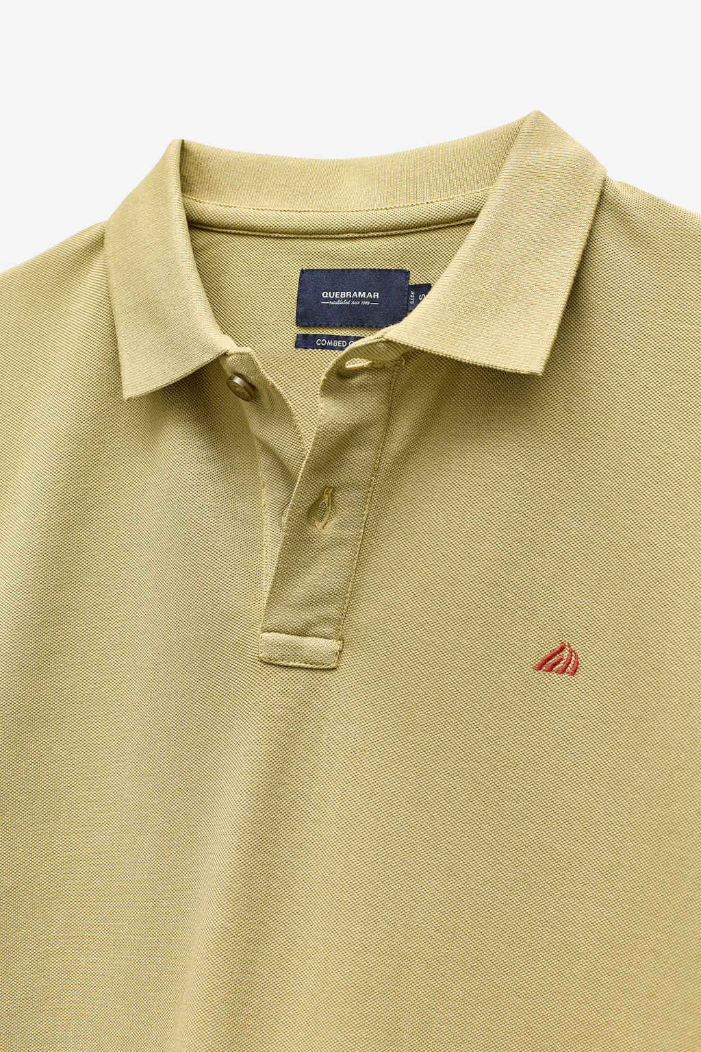 POLO PIQUET COM LOGO EM CONTRASTE