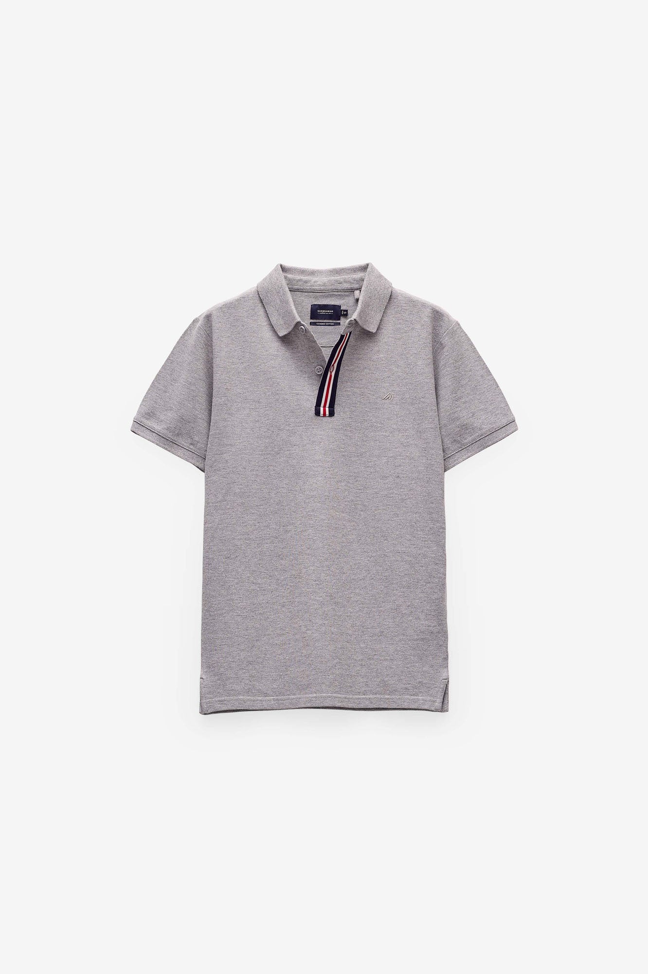 POLO PIQUET COM DETALHES NA GOLA