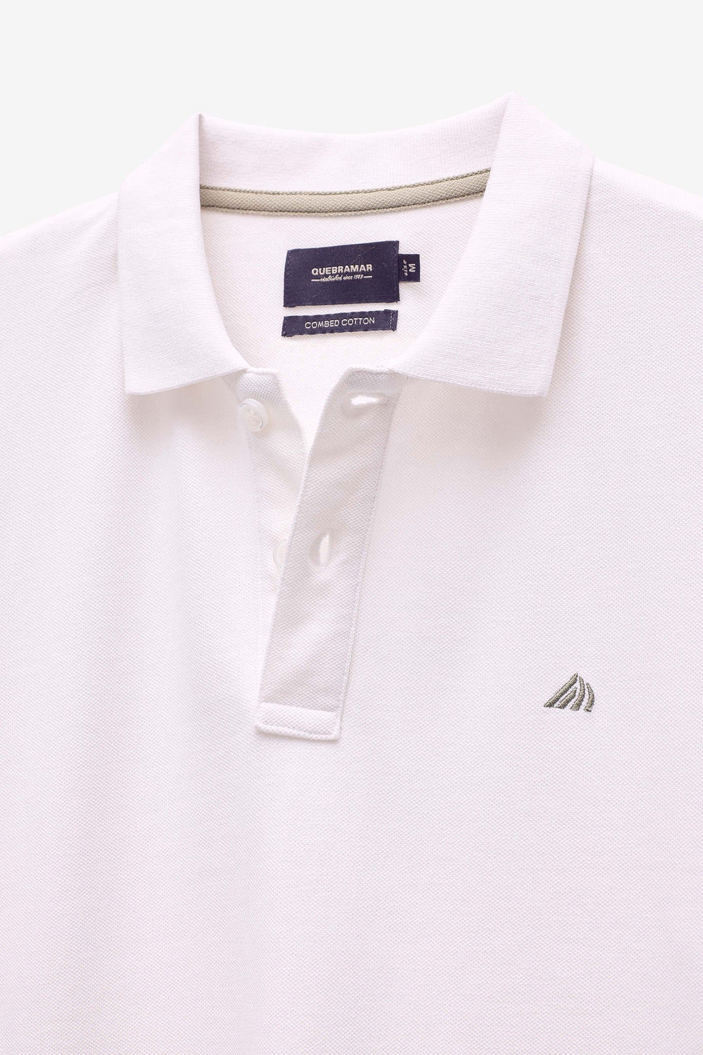 POLO PIQUET COM LOGO A CONTRASTE