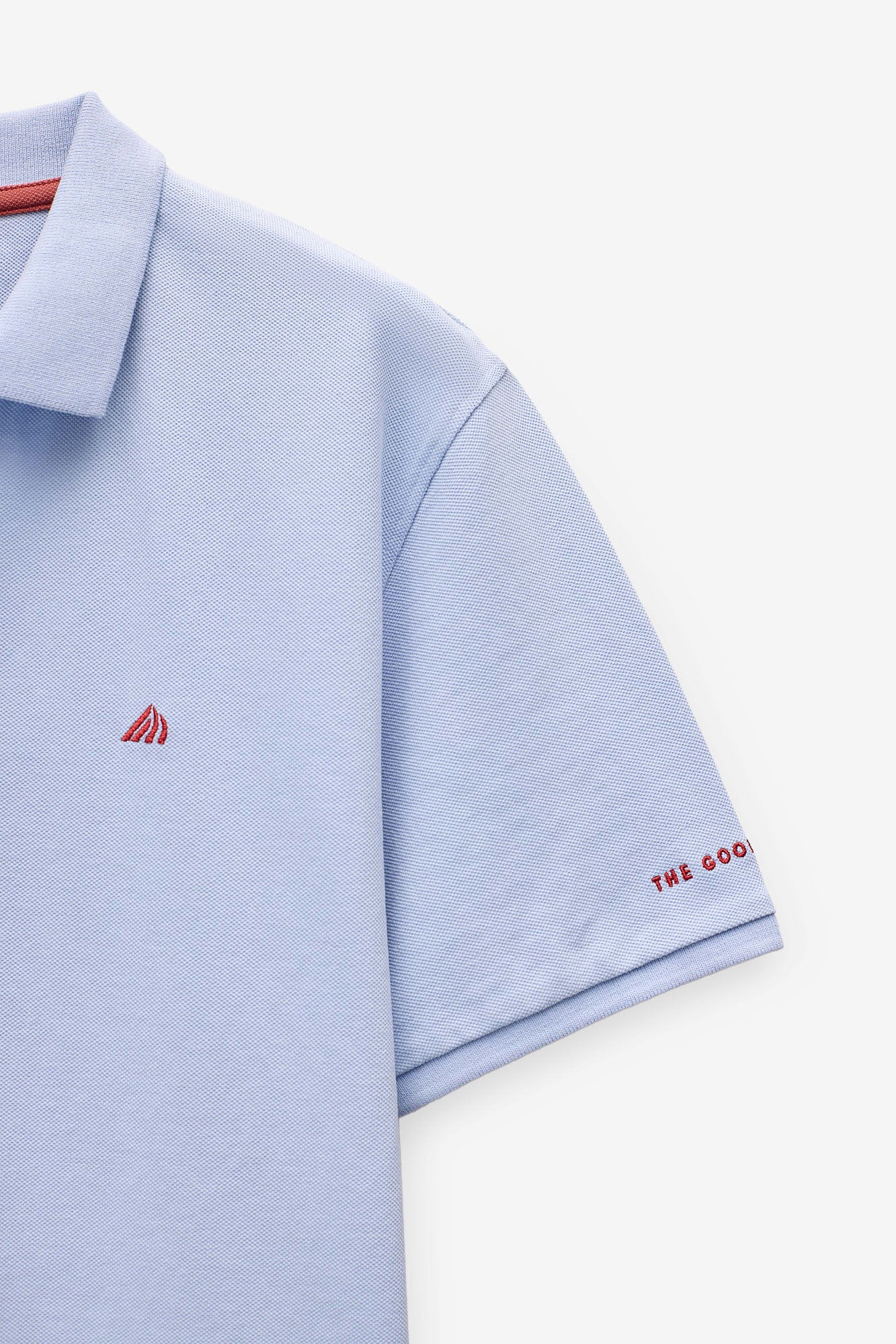 POLO PIQUÉ CON LOGO A CONTRASTE