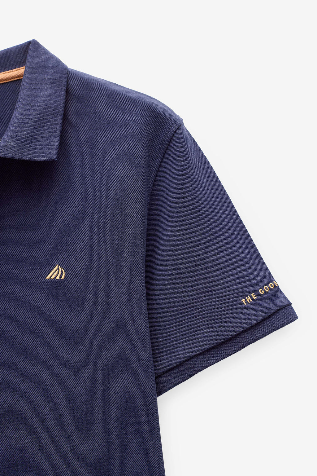 POLO PIQUÉ CON LOGO A CONTRASTE