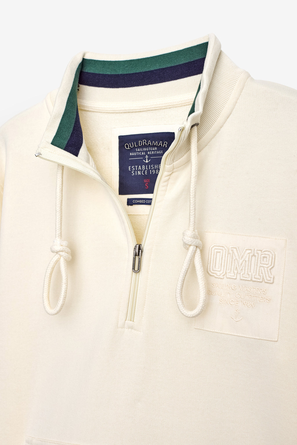 SWEATSHIRT COM GOLA E BOLSOS