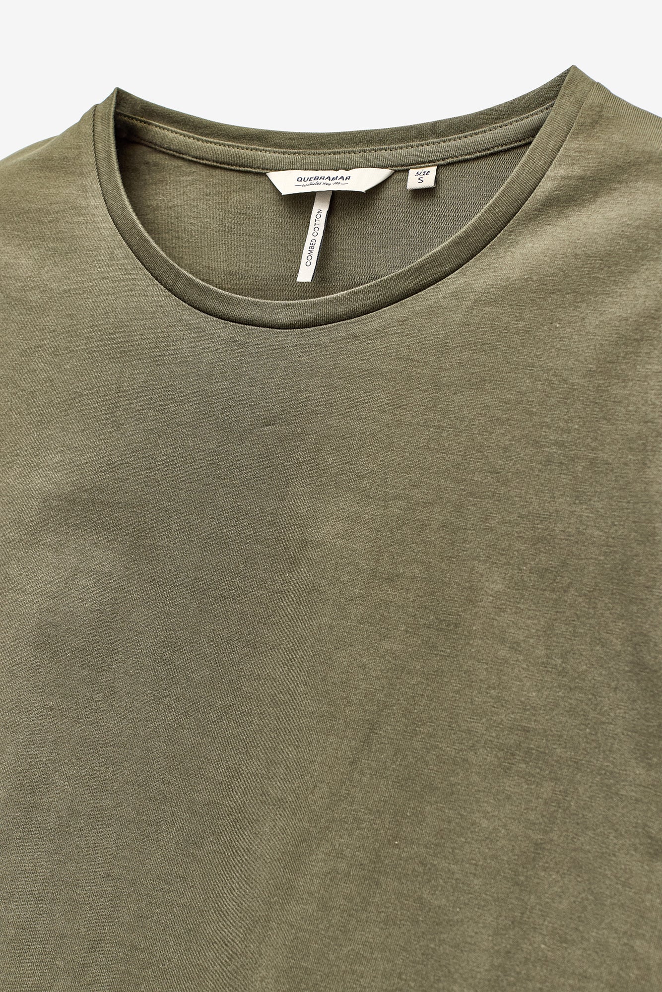 T-SHIRT COM RENDA