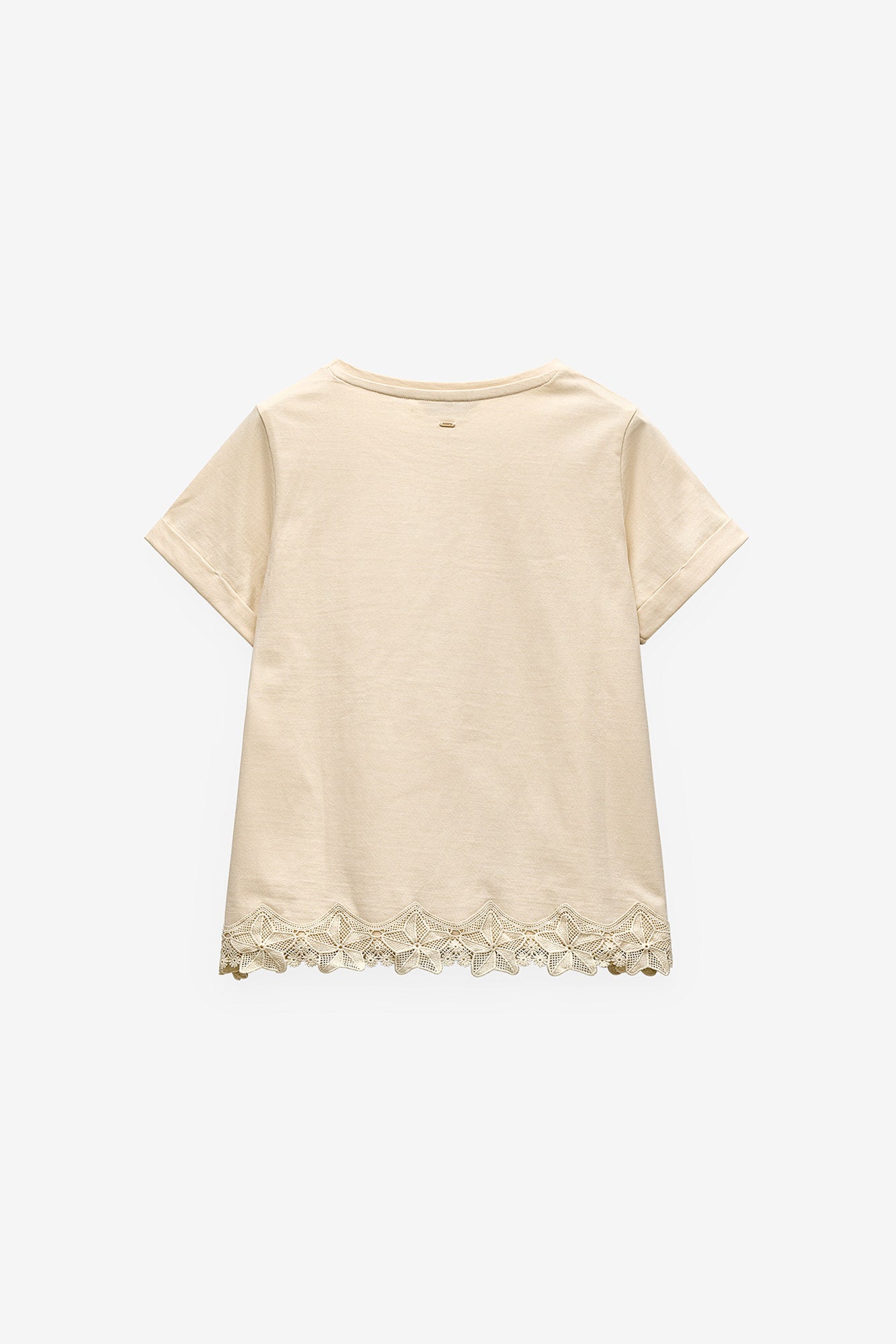T-SHIRT COM RENDA