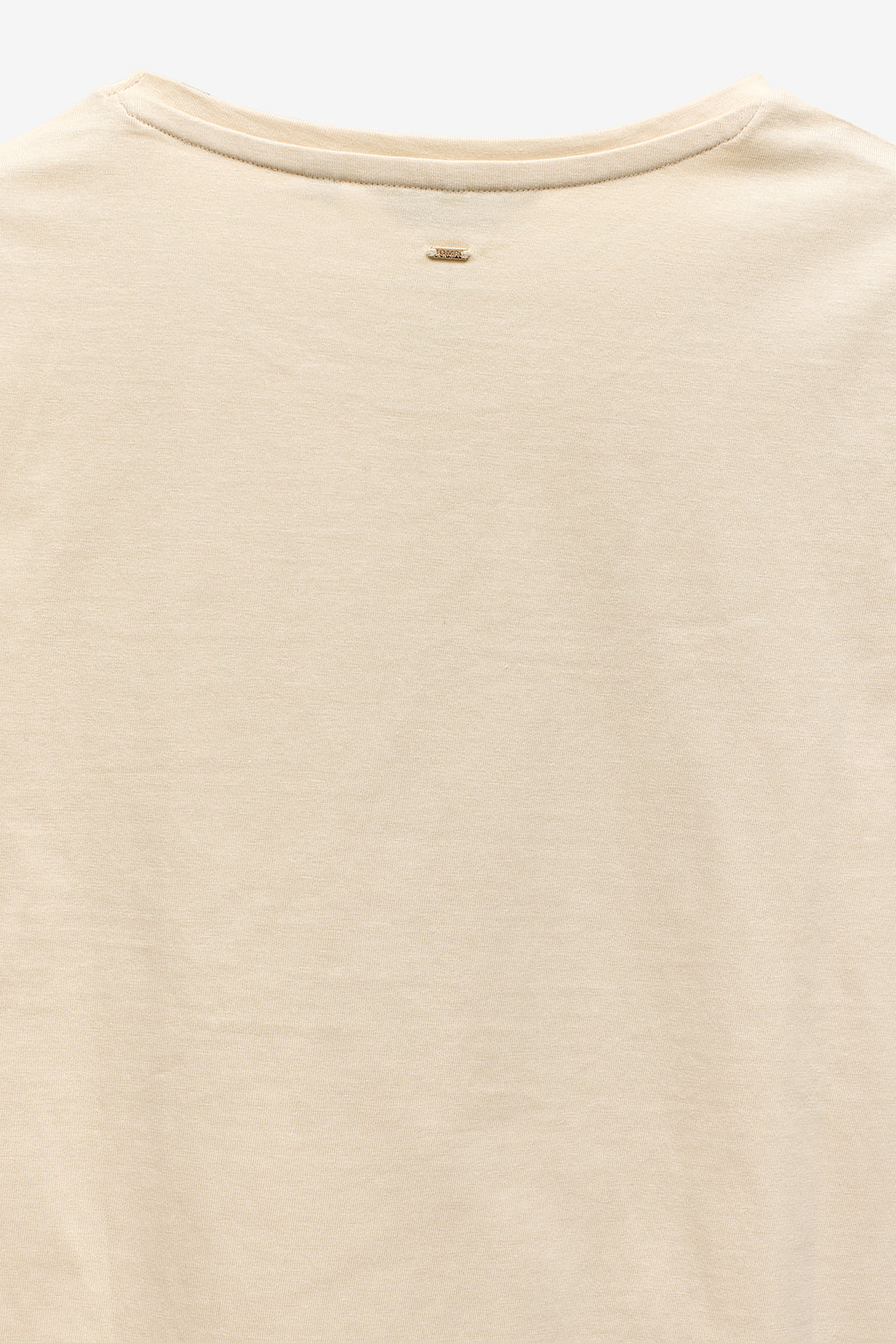 T-SHIRT COM RENDA