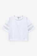T-SHIRT COM APLICAÇÃO RENDA NAS MANGAS