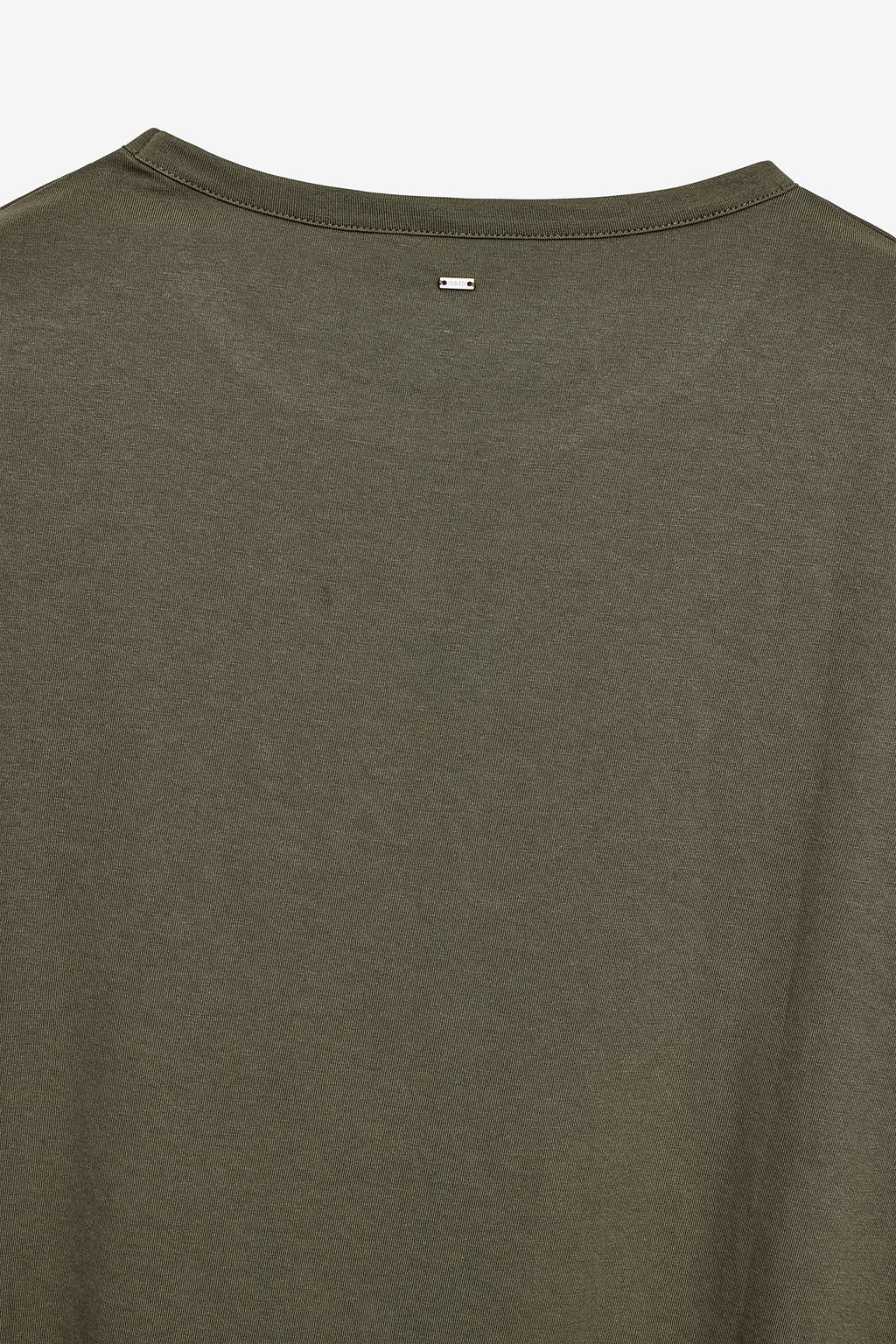CAMISETA BORDADA