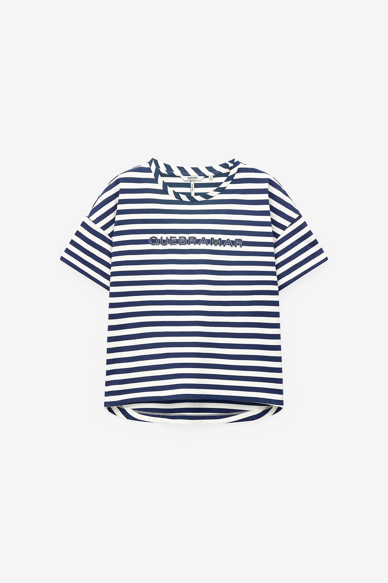T-SHIRT RISCAS COM BORDADO