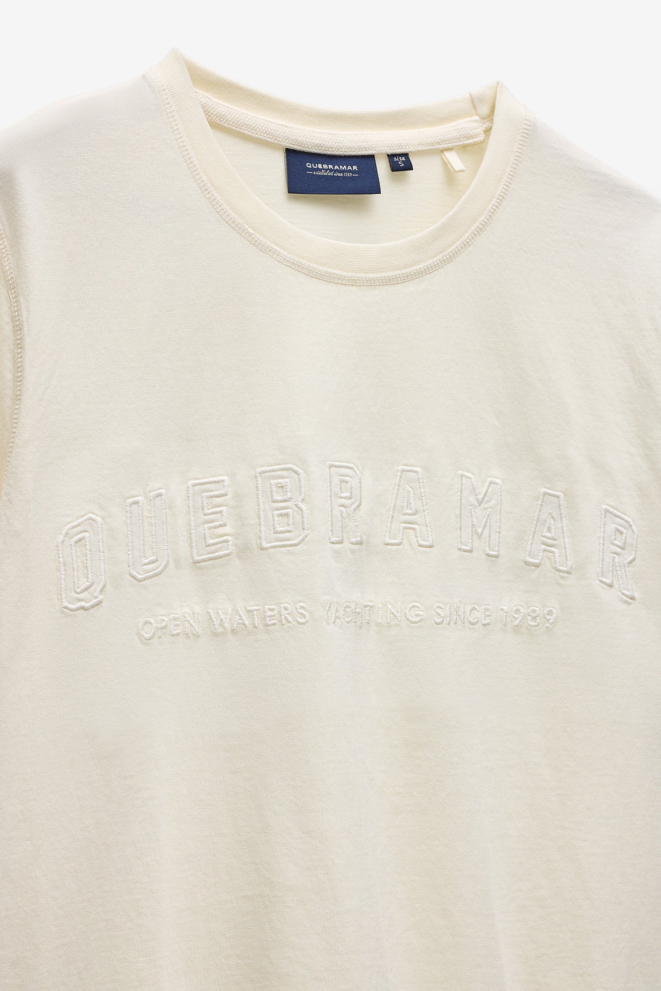 T-SHIRT BORDADO QUEBRAMAR